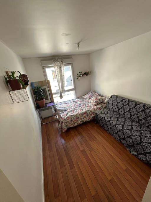 Appartement Spacieux Et Lumineux Aux Portes De Paris - Ideal Pour Visiter Et Se Reposer Bondy Exterior photo